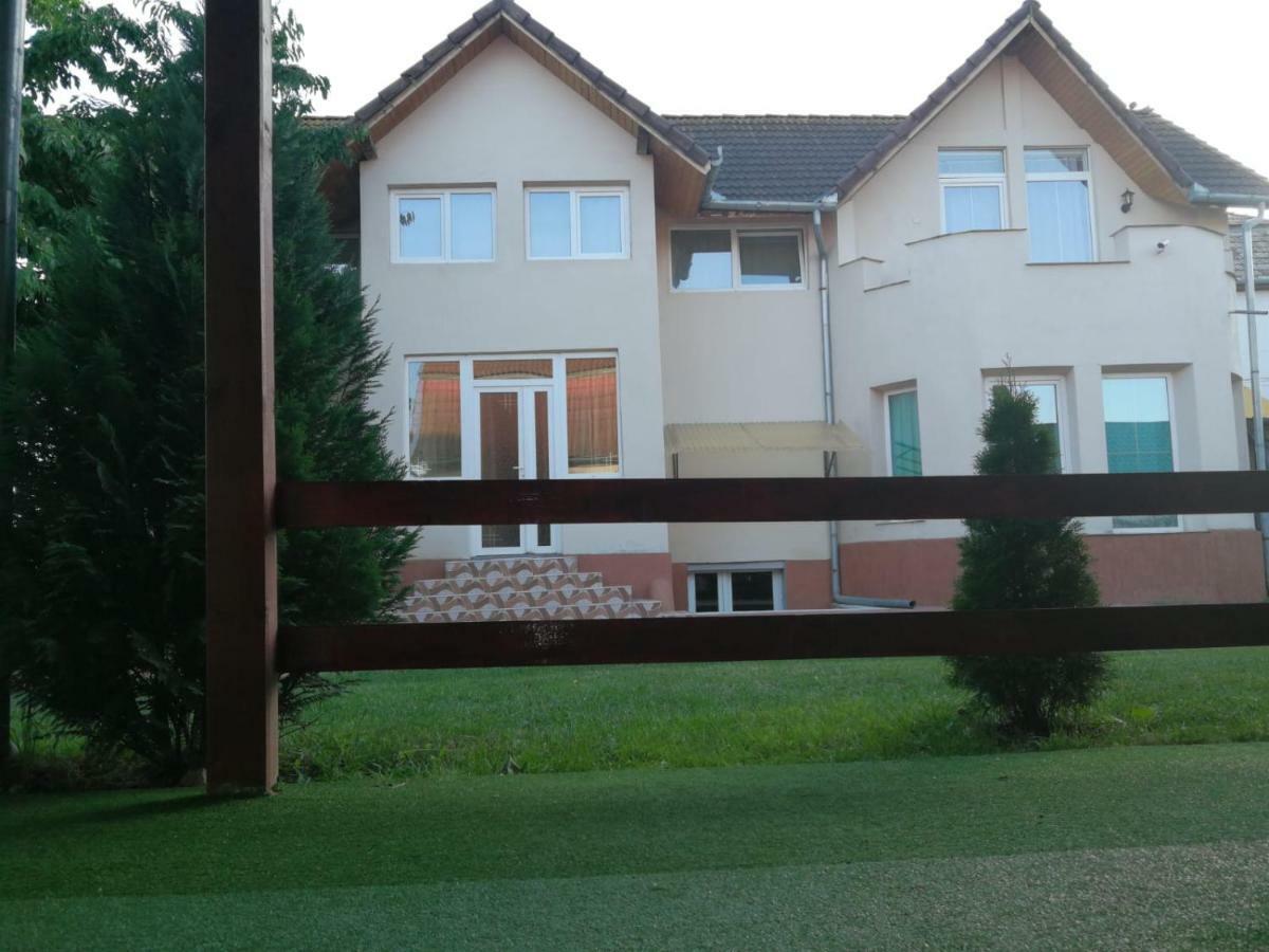Vila Roy Hotel Turda Exterior foto